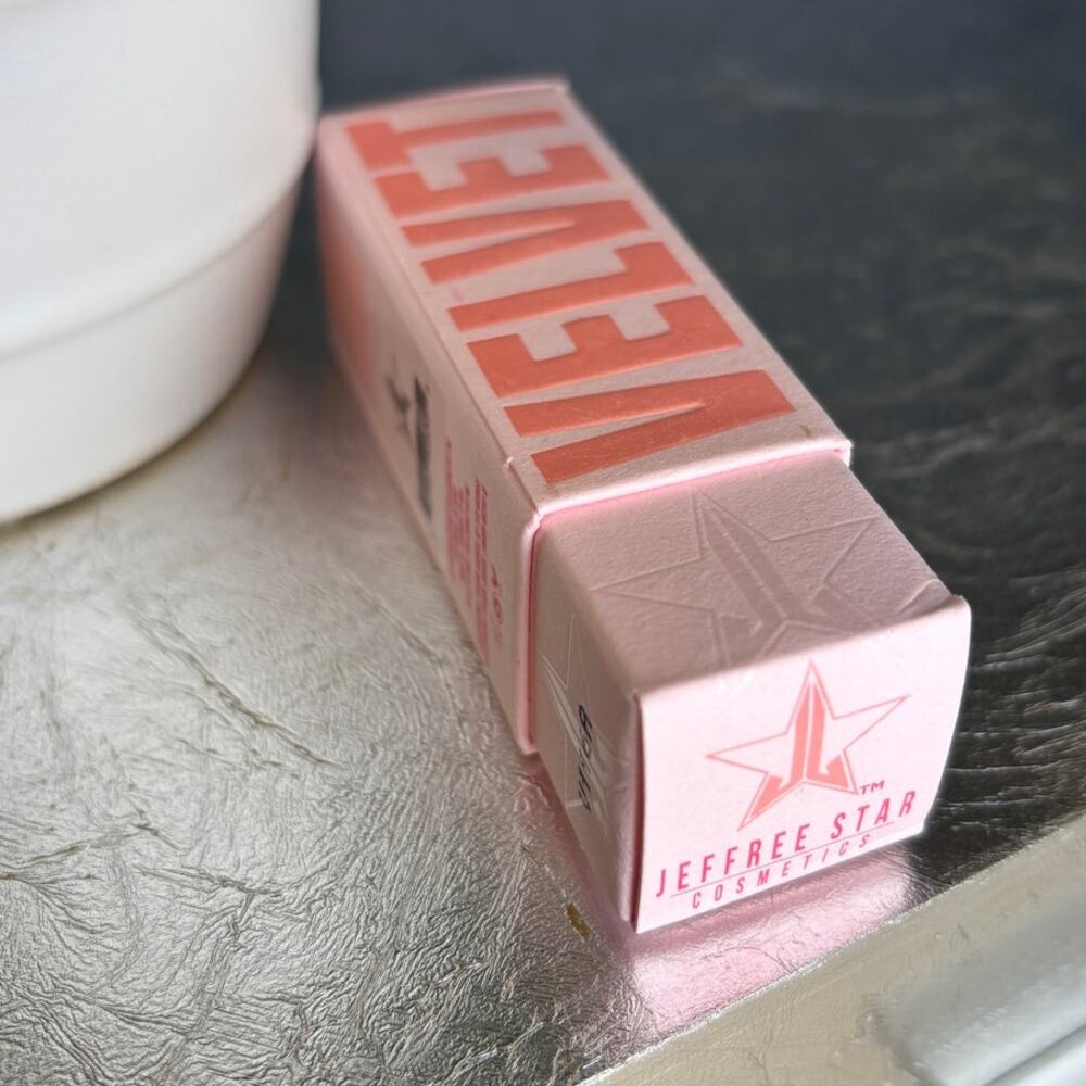 Jeffree Star Velvet Trap Easter Sunday Yellow Matte Lipstick New In Box - Picture 7 of 7